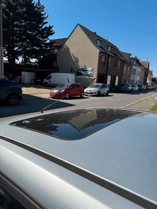 Gebraucht Ford Fiesta 80 PS (58 kW) 2003 Silber Kleinwagen