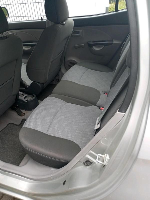 Gebraucht Kia Picanto 65 PS (47 kW) 2007 Silber Kleinwagen