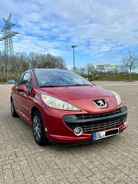 Gebraucht Peugeot 207 88 PS (64 kW) 2006 Rot Limousine