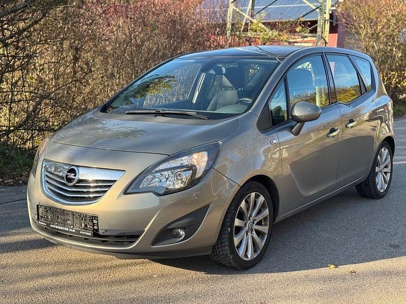 Braun Gebraucht 2010 Opel Meriva Innovation Van / Kleinbus | 2.450 € (Superpreis) - Bild 1/4