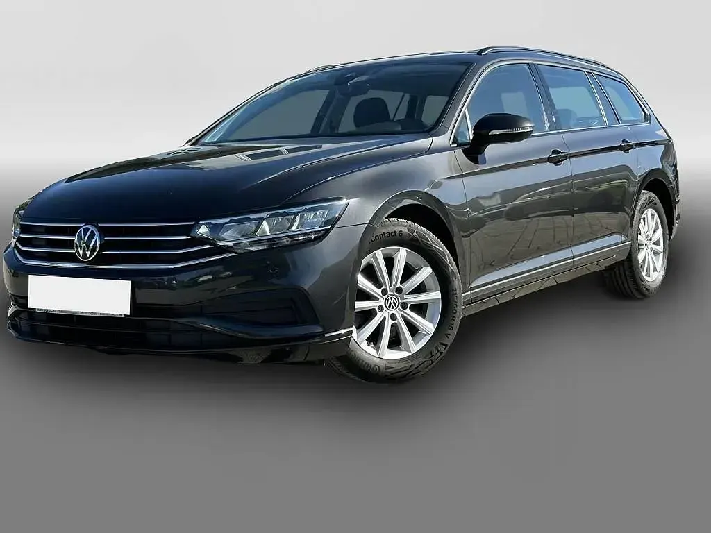 Usata VW Passat 122 CV (89 kW) 2024 Grigio Station wagon