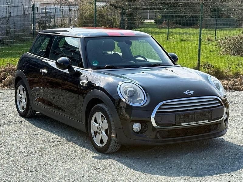 Gebraucht Mini Cooper D 116 PS (85 kW) 2014 Schwarz Kleinwagen