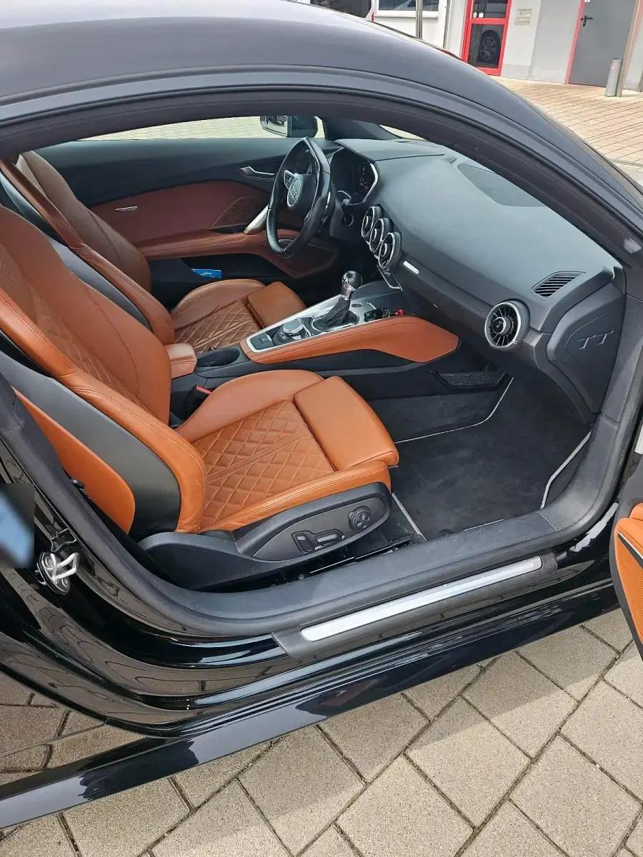 Second-hand Audi TT 230 CP (169 kW) 2015 Negru Coupe