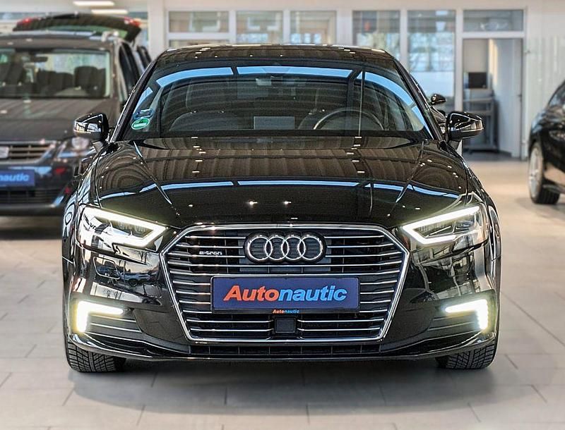 Gebraucht Audi A3 Sportback e-tron 204 PS (150 kW) 2020 Schwarz Kleinwagen