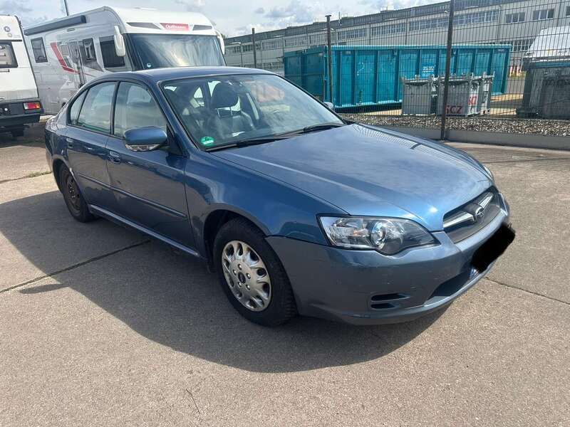 Blau Gebraucht 2004 Subaru Legacy Limousine | 950 € (Superpreis) - Bild 1/4