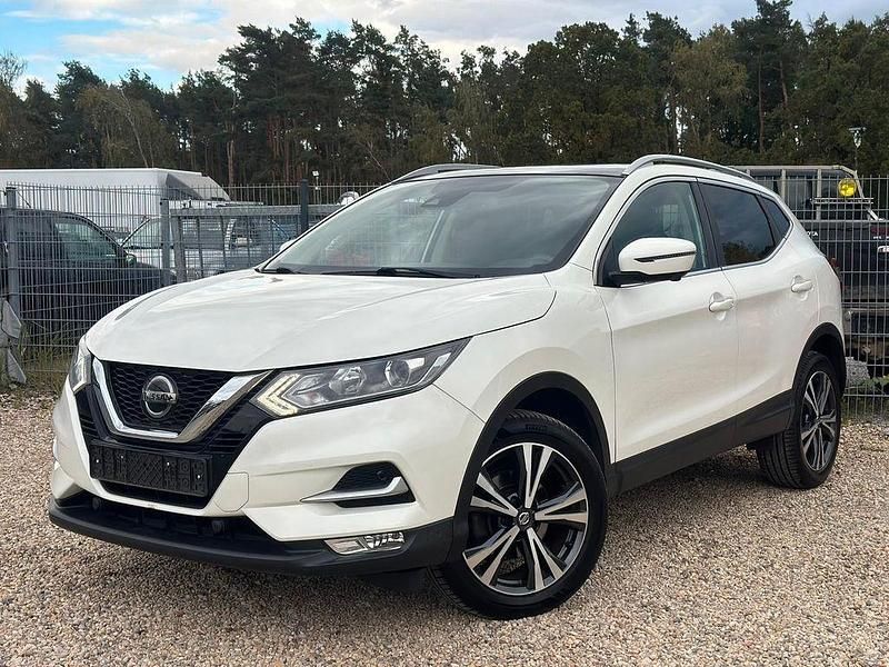 Weiß Gebraucht 2019 Nissan Qashqai Tekna SUV | 14.300 € (Superpreis) - Bild 1/4