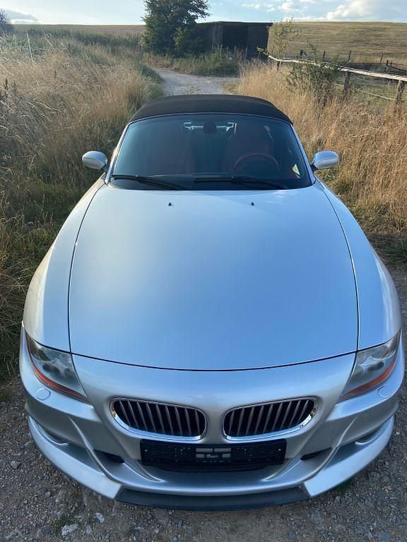 Silber Gebraucht 2003 BMW Z4 Sport Line Cabrio | 17.999 € (Etwas zu teuer) - Bild 1/4