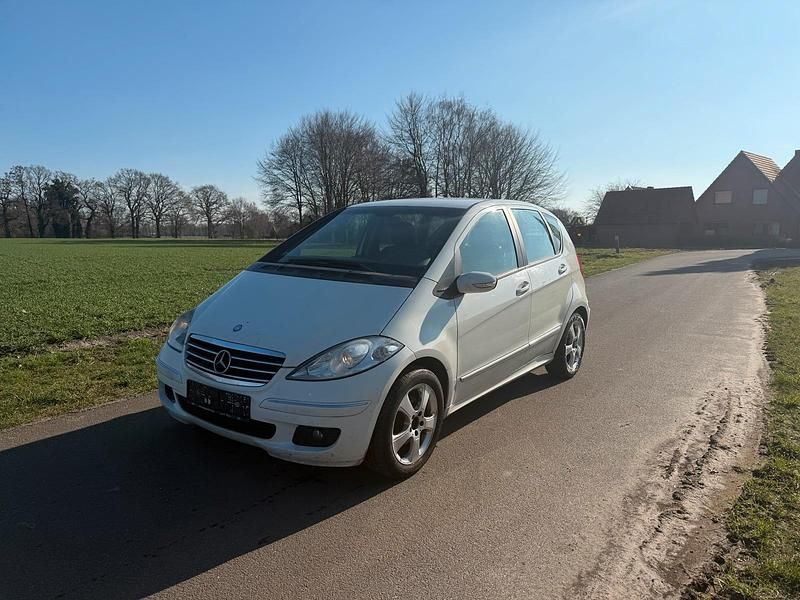 Gebraucht Mercedes A180 109 PS (80 kW) 2007 Weiß Kleinwagen