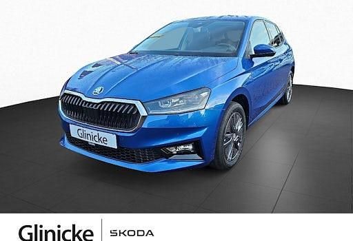 Neu Skoda Fabia Tour 95 PS (69 kW) 2025 Blau Limousine