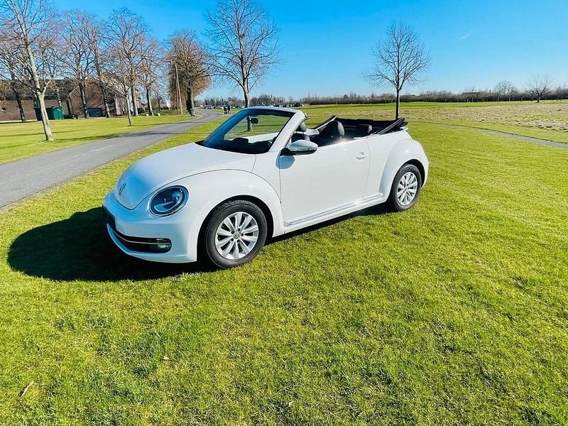 Gebraucht VW Beetle 105 PS (77 kW) 2013 Weiß Kleinwagen