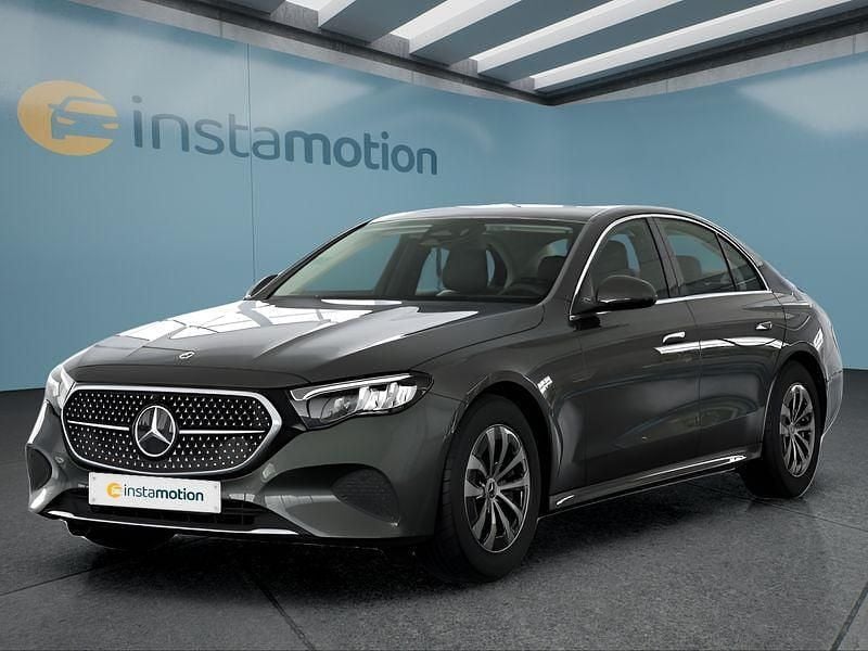Gebraucht Mercedes E220 197 PS (144 kW) 2024 Grau Limousine