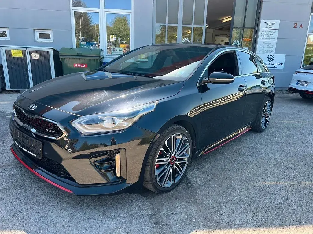 Second-hand Kia ProCeed GT 204 CP (150 kW) 2019 Negru Break