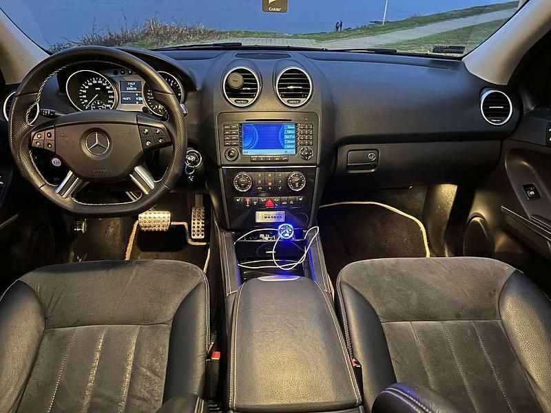 Gebraucht 2007 Mercedes ML320 SUV | 13.500 € - Bild 1/4
