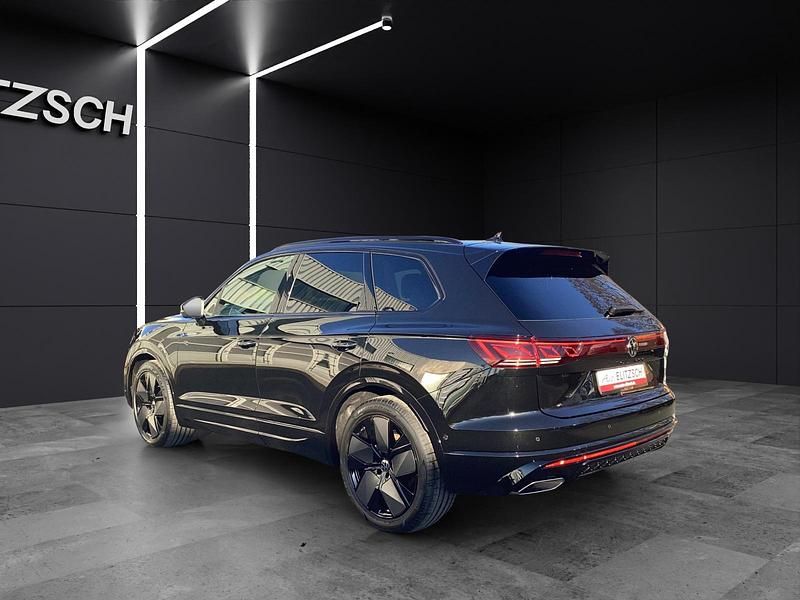 Neu VW Touareg Edition 286 PS (210 kW) 2026 Grenadillschwarz metallic SUV