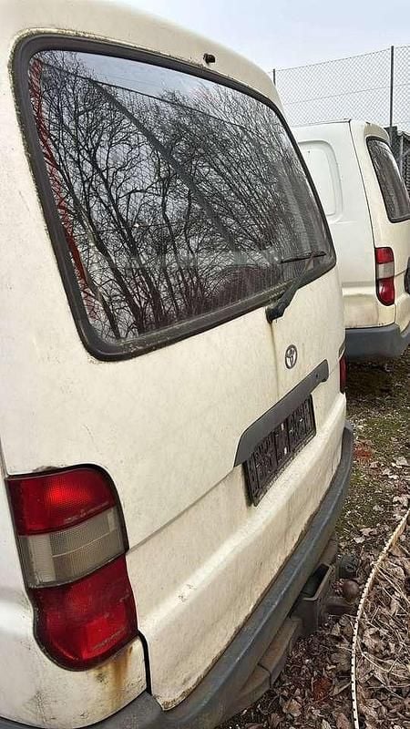Gebraucht Toyota HiAce 79 PS (58 kW) 2000 Other Van / Kleinbus