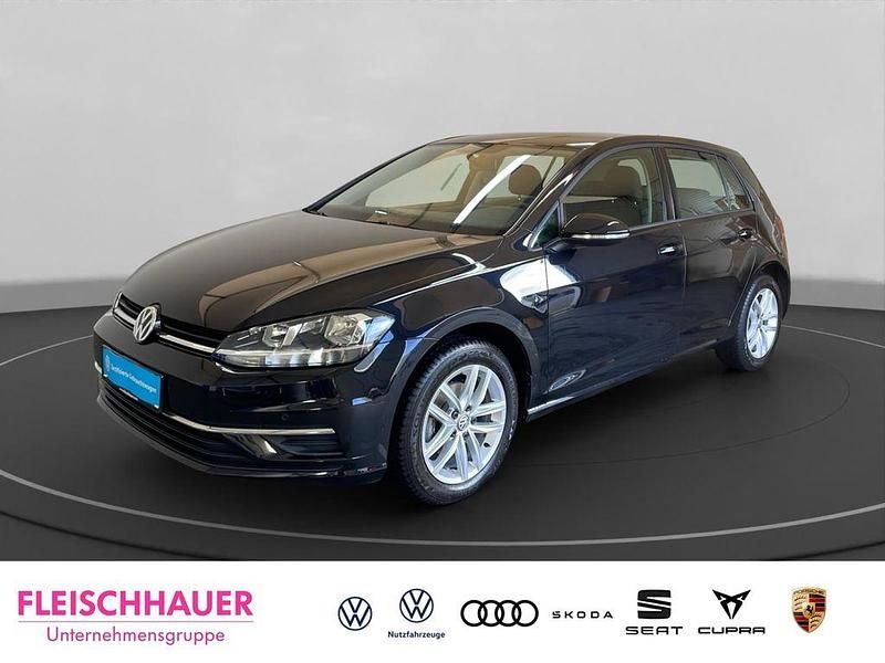 Schwarz Gebraucht 2018 VW Golf VII Comfortline Limousine | 11.890 € (Fairer Preis) - Bild 1/4