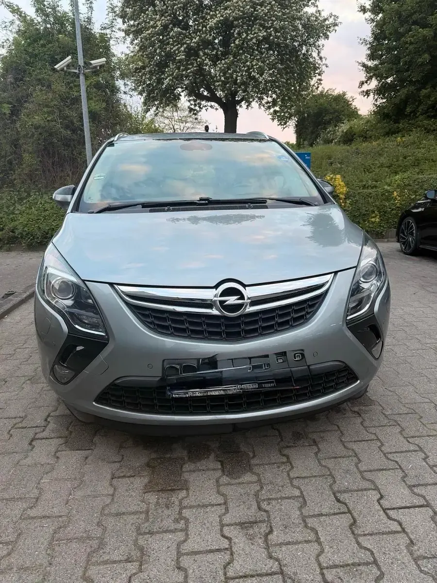 Gebraucht Opel Zafira 165 PS (121 kW) 2012 Grau Van / Kleinbus