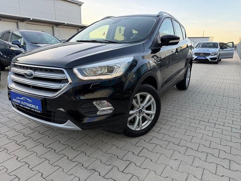 Gebraucht Ford Kuga Cool & Connect 150 PS (110 kW) 2018 Shadow black SUV