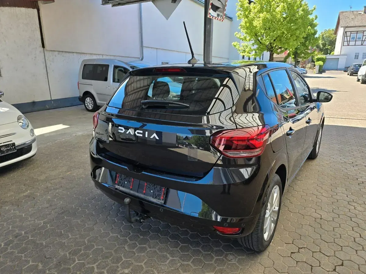 Gebraucht Dacia Sandero Expression 91 PS (66 kW) 2023 Schwarz SUV