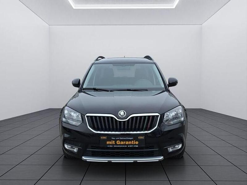 Gebraucht Skoda Yeti Ambition 110 PS (80 kW) 2016 Black magic pearlescent SUV