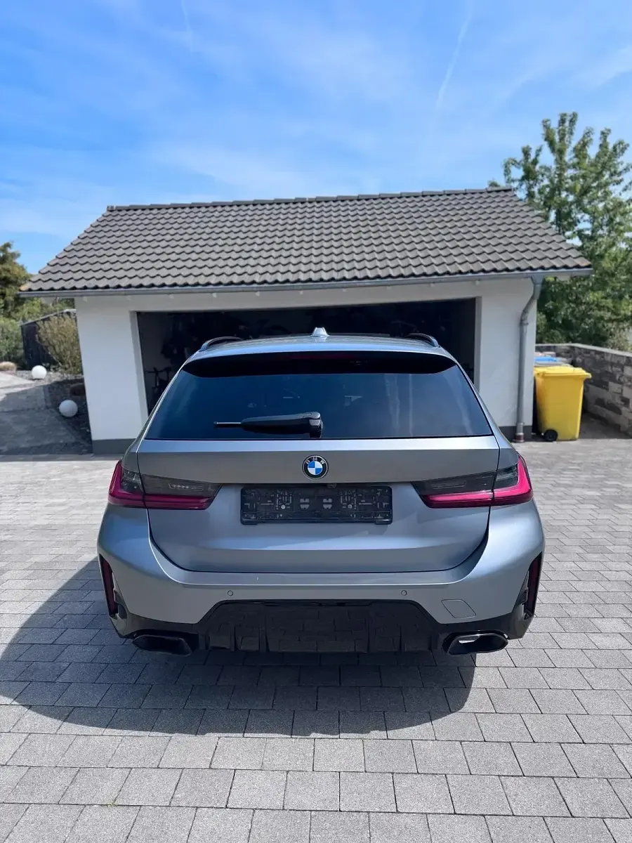 Gebraucht BMW 340 M Sport 374 PS (275 kW) 2023 Grau Kombi