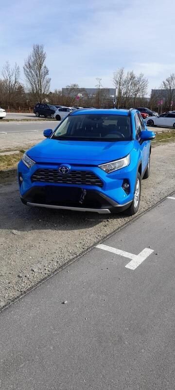 Blau Gebraucht 2021 Toyota RAV4 Hybrid SUV | 30.000 € (Superpreis) - Bild 1/4