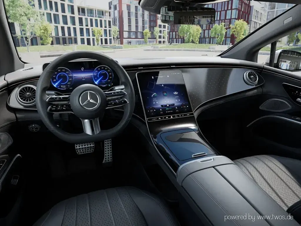 Gebraucht Mercedes EQS450+ AMG 244 kW (333 PS) 2023 Lack hightechsilber Limousine