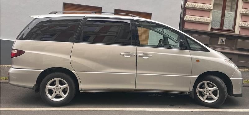 Silber Gebraucht 2000 Toyota Previa Van / Kleinbus | 10.000 € - Bild 1/2