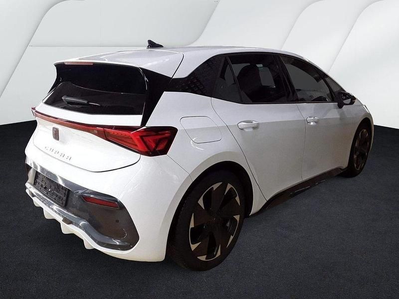 Gebraucht Cupra Born e-Boost 169 kW (231 PS) 2025 Weiß Kleinwagen