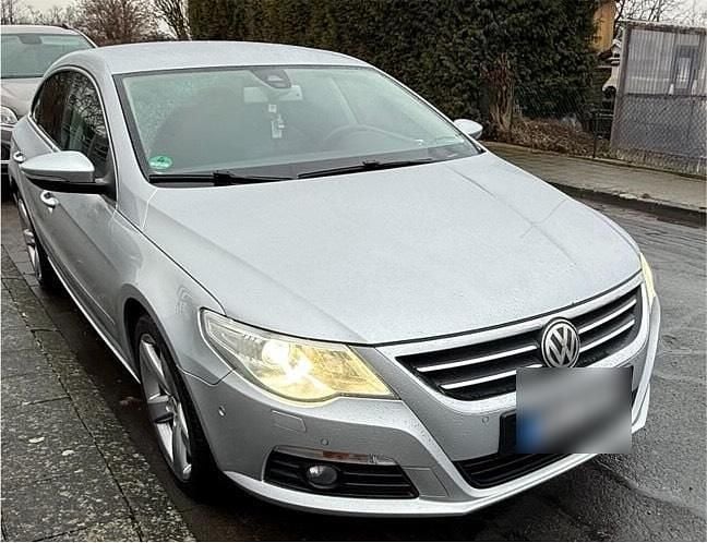 Silber Gebraucht 2008 VW Passat R Limousine | 9.000 € (Teuer) - Bild 1/4