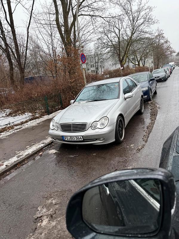 Gebraucht Mercedes C320 318 PS (233 kW) 2001 Silber Limousine