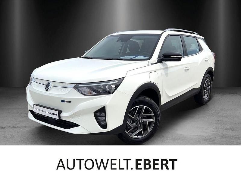 Weiß Gebraucht 2025 Ssangyong (KGM) Korando SUV | 29.900 € - Bild 1/4