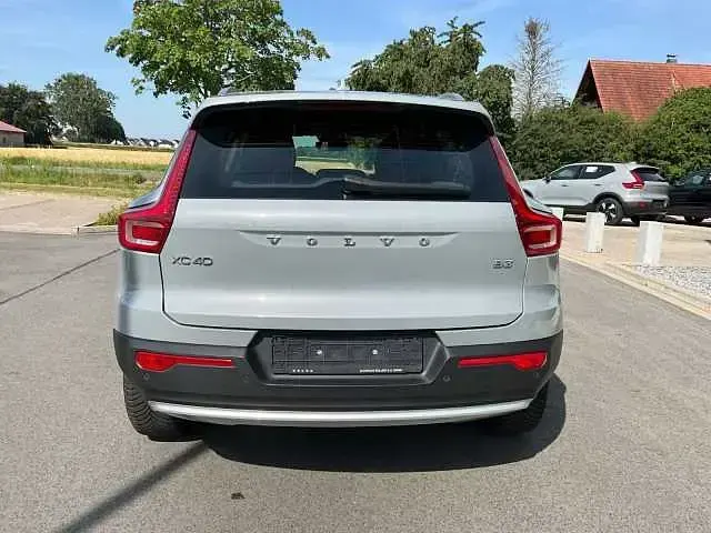 Gebraucht Volvo XC40 120 PS (88 kW) 2023 SUV