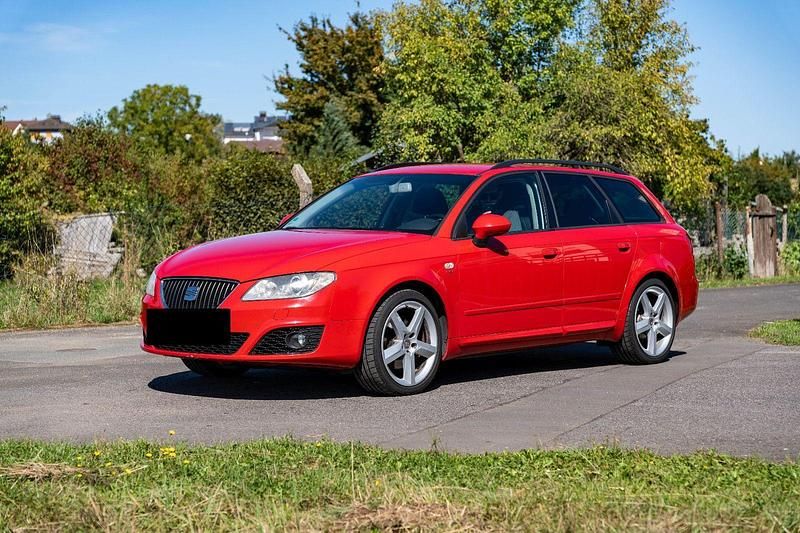 Rot Gebraucht 2011 Seat Exeo Sport Kombi | 3.990 € (Guter Preis) - Bild 1/4