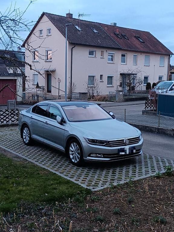 Gebraucht VW Passat Highline 110 PS (80 kW) 2015 Grau Limousine