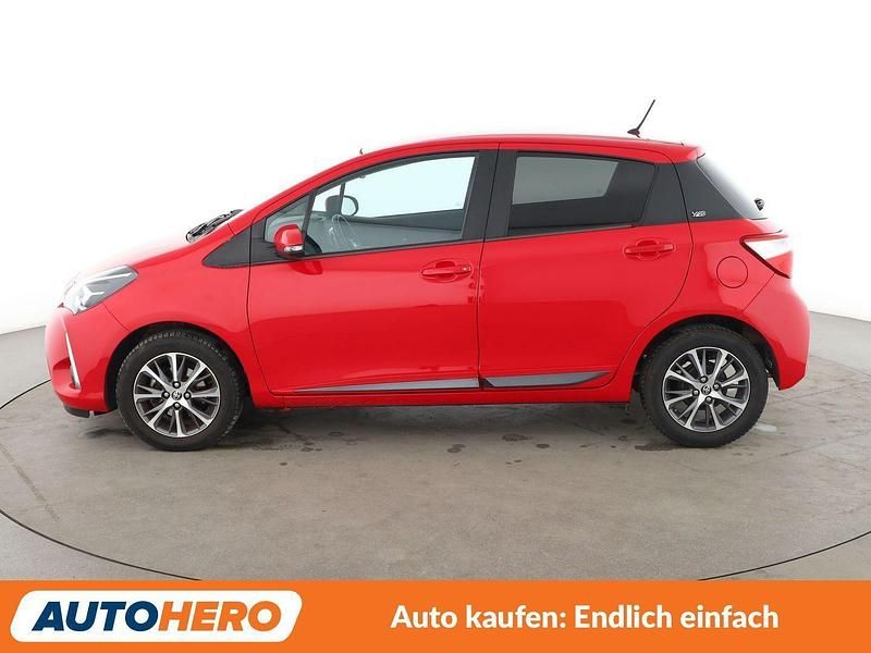 Gebraucht Toyota Yaris Club 111 PS (81 kW) 2019 Rot Kleinwagen