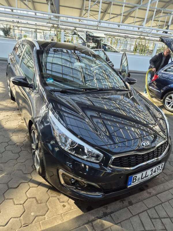 Gebraucht 2015 Kia Ceed Sportswagon Platinum Edition Kombi | 7.000 € (Guter Preis) - Bild 1/4