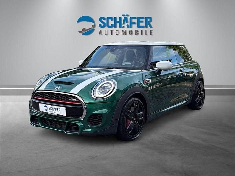 British racing green Gebraucht 2020 Mini John Cooper Works Kleinwagen | 25.950 € (Fairer Preis) - Bild 1/4
