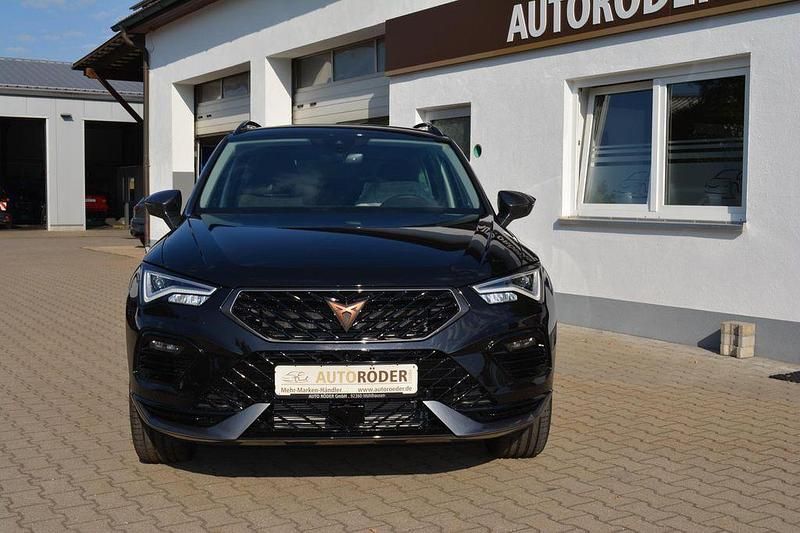 Neu Cupra Ateca 150 PS (110 kW) 2025 Schwarz SUV