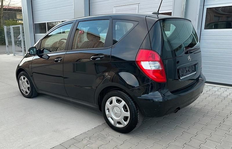 Gebraucht Mercedes A160 95 PS (69 kW) 2009 Schwarz Van / Kleinbus