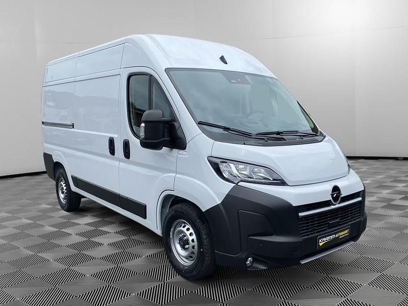 Neu Opel Movano 179 PS (131 kW) 2025 Weiß Van
