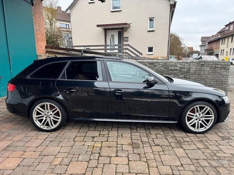 Gebraucht Audi A4 S-Line 204 PS (150 kW) 2012 Schwarz Kombi