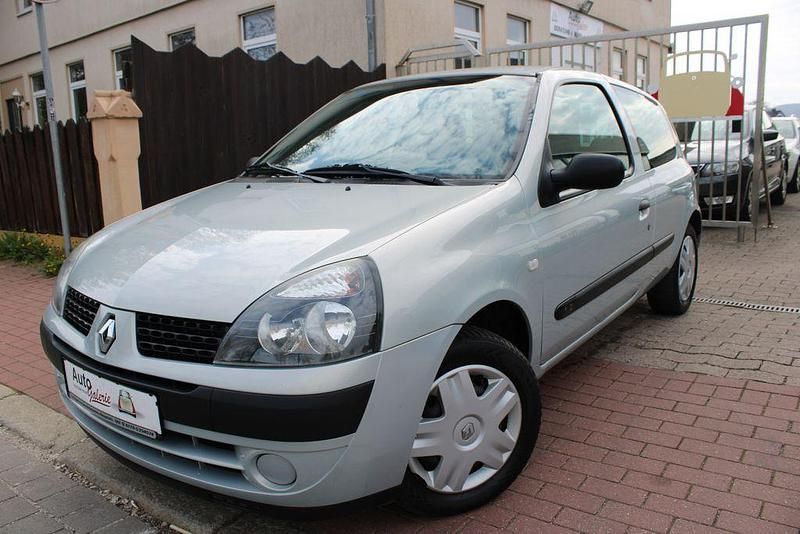 Second-hand Renault Clio II Expression 58 CP (42 kW) 2003 Gri Berlinǎ