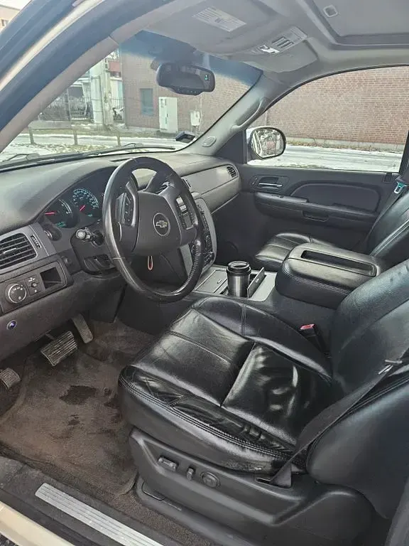 Gebraucht Chevrolet Suburban LTZ 354 PS (260 kW) 2008 Weiß SUV