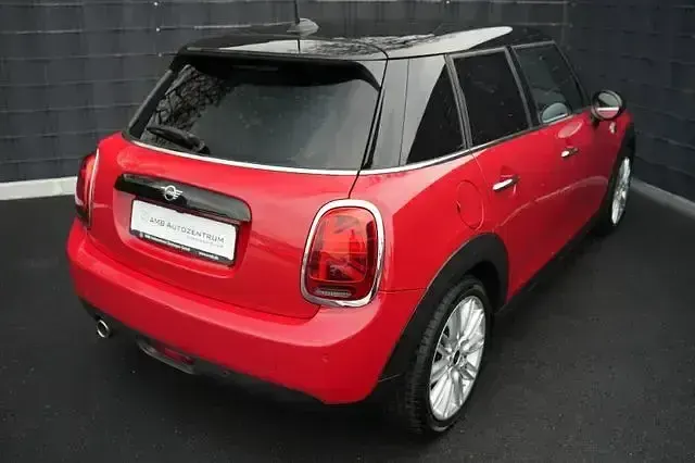 Gebraucht Mini Cooper Chili 136 PS (100 kW) 2020 Rot Kleinwagen