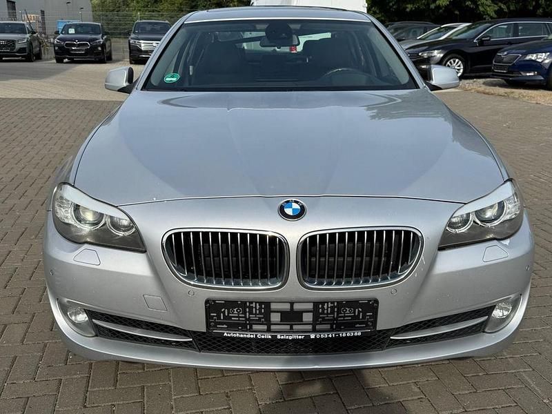 Gebraucht BMW 535 306 PS (225 kW) 2010 Silber Limousine