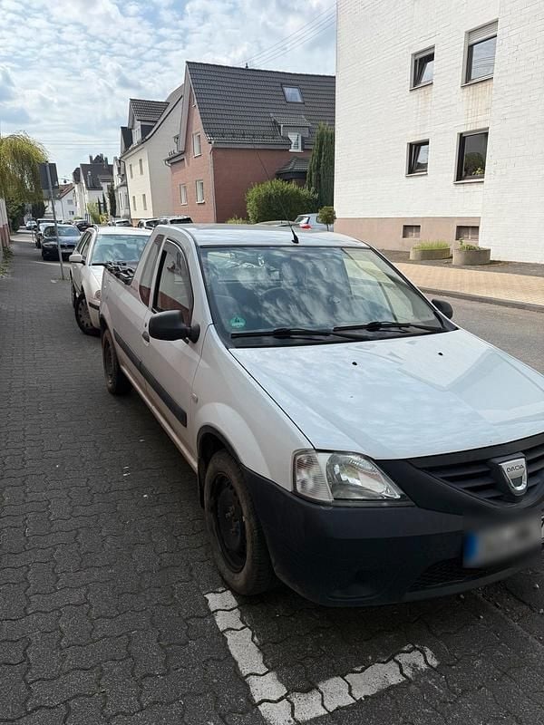 Second-hand Dacia Logan 85 CP (62 kW) 2010 Alb Pickup