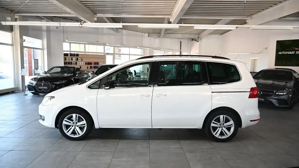 Gebraucht VW Sharan Match 150 PS (110 kW) 2012 Weiß Van / Kleinbus