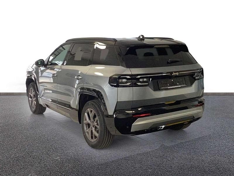 Gebraucht Jeep Compass 145 PS (106 kW) 2026 Met grey evoluzione (xnb, vr51 SUV