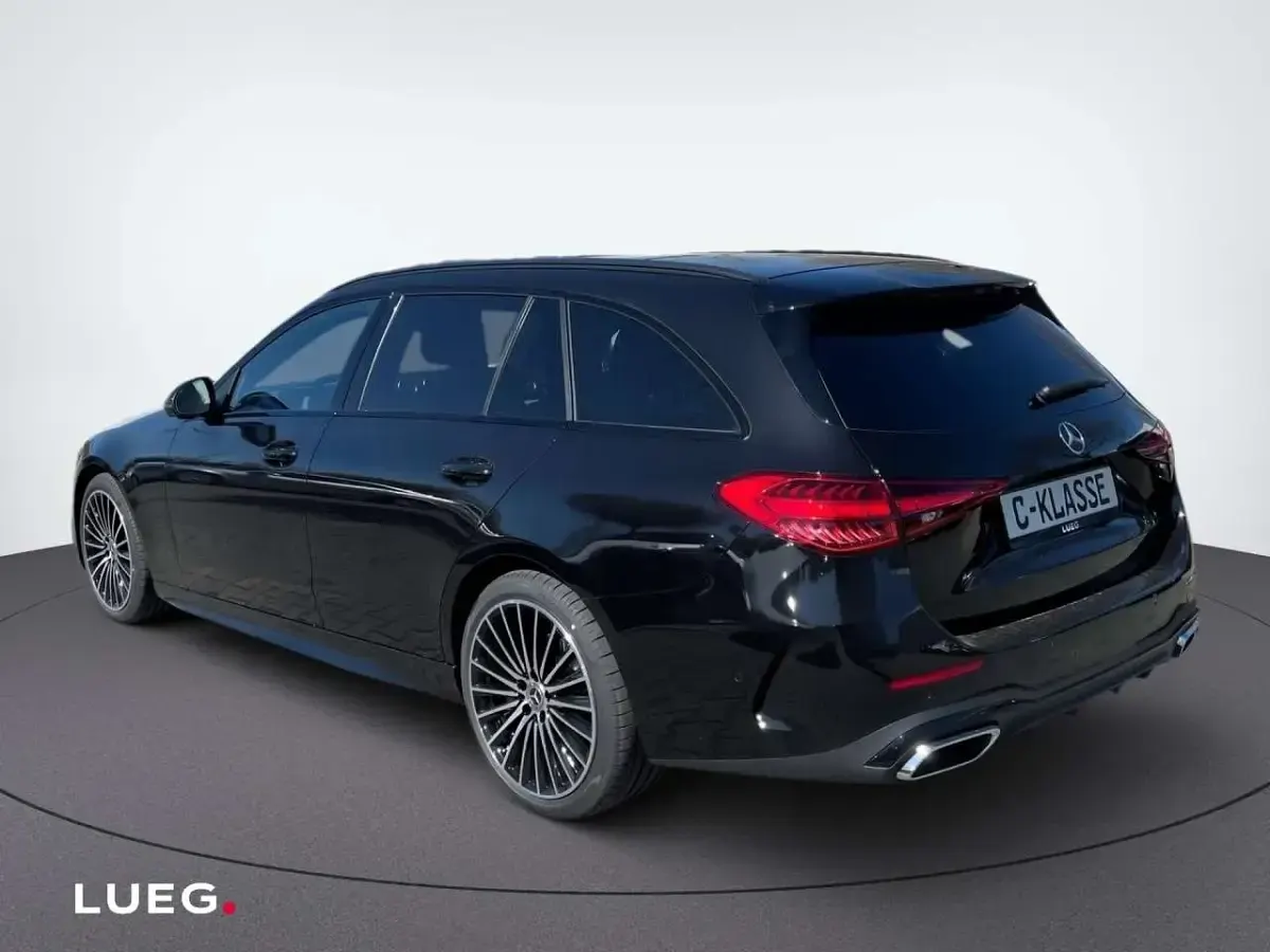 Gebraucht Mercedes C220 Night 200 PS (147 kW) 2026 Obsidianschwarz metallic Kombi